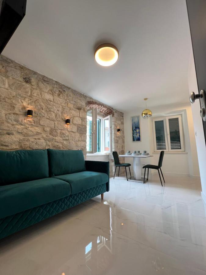 Madonna Daire Split Dış mekan fotoğraf