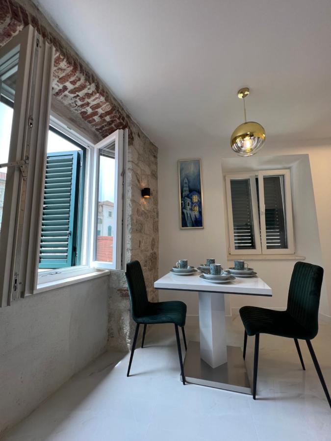 Madonna Daire Split Dış mekan fotoğraf