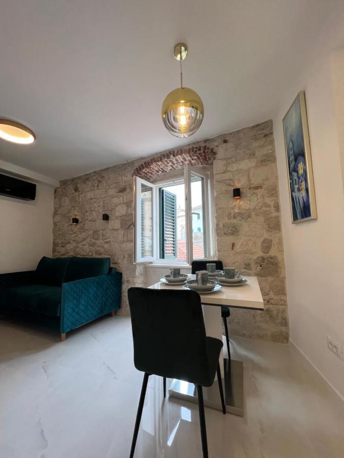 Madonna Daire Split Dış mekan fotoğraf